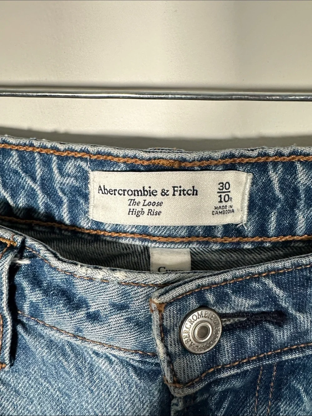 Abercrombie & Fitch High Rise Straight Leg Jeans Size 10 Vintage Wash